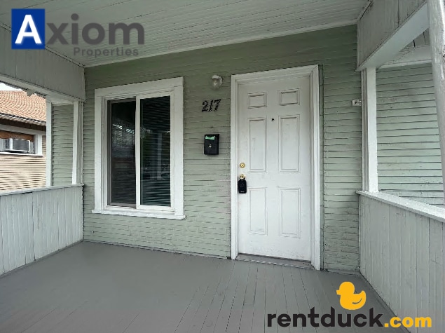 Building Photo - 217 W Sherman-