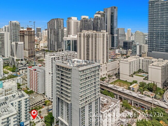 Building Photo - 150 SW 10th St