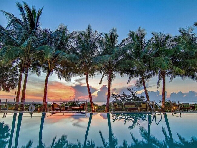 Building Photo - 6899 Collins Ave