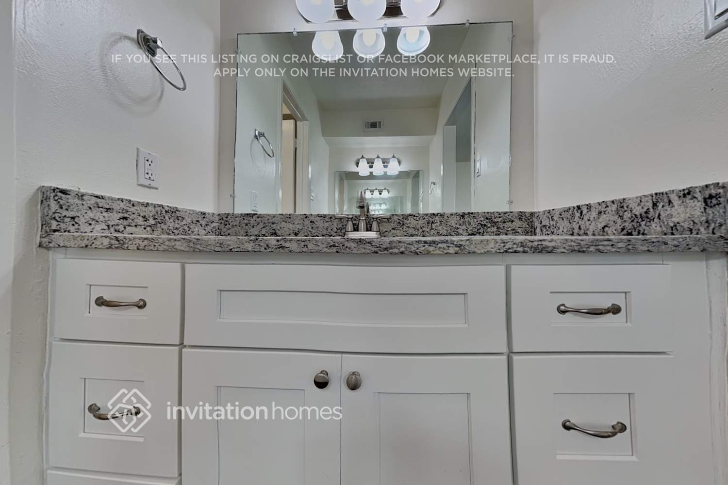 Building Photo - 17502 Sorrell Rdg Dr