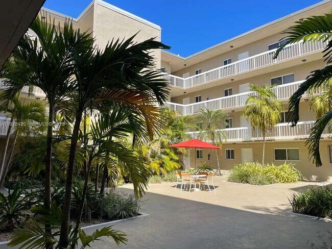 Building Photo - 7840 Camino Real