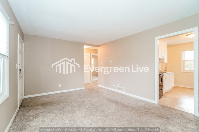 Building Photo - 2365 Lindale Rd