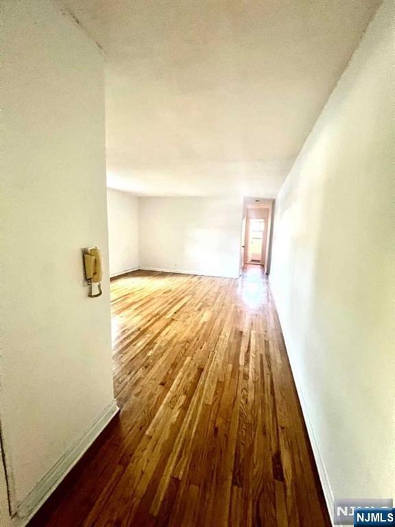 Building Photo - 3020 Edwin Ave