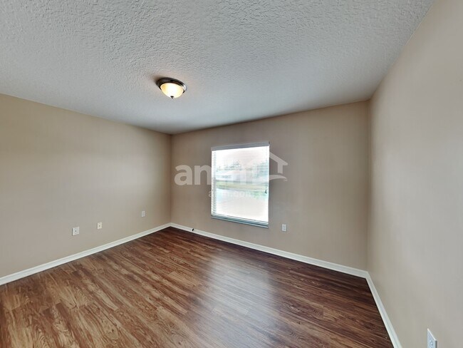 Building Photo - 12812 Standbridge Dr