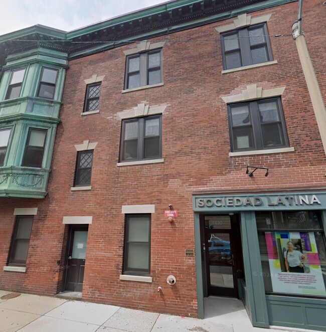 Primary Photo - 1526 Tremont St
