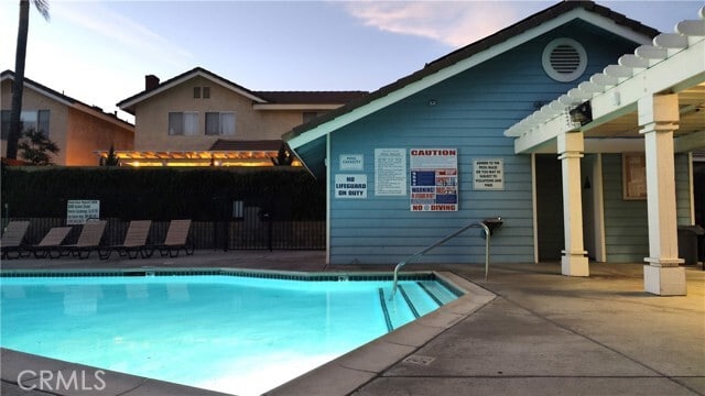 Building Photo - 6953 Saddleback Pl