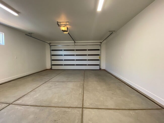 Building Photo - Green Springs Home near Golf Course and Sh...