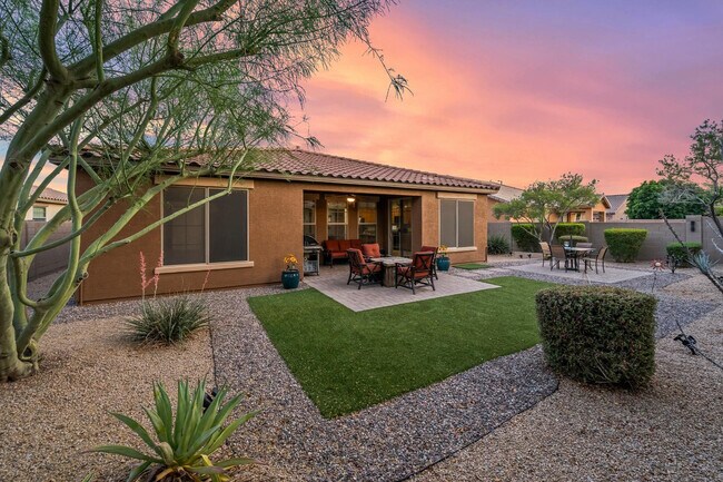 Building Photo - 16048 W Papago St