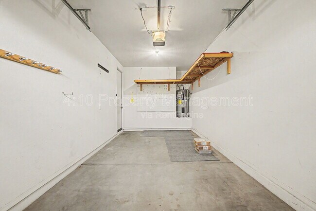 Building Photo - 6355 W Sophie Ln