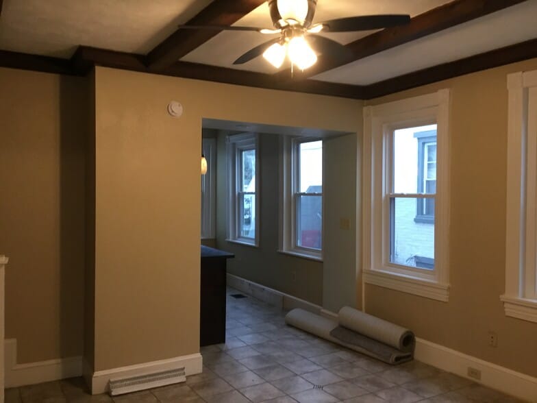 Building Photo - 275 Fayette St