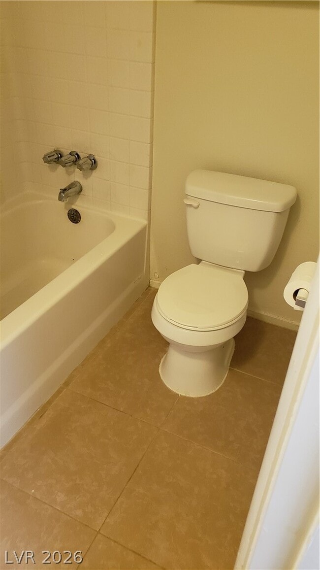 Building Photo - 4865 S Torrey Pines Dr