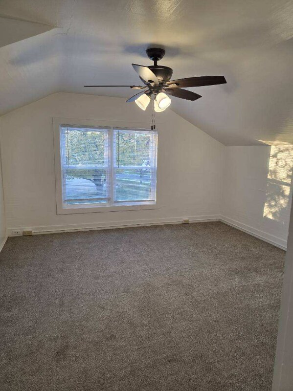 Building Photo - 108 Poplar St