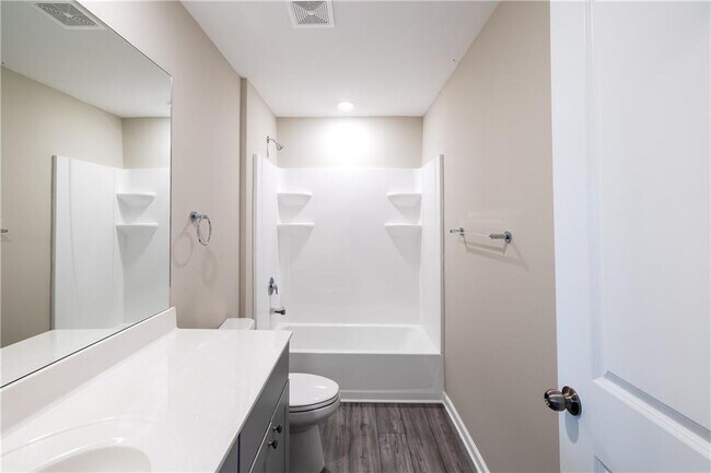 Building Photo - 2088 Nuthatch Dr