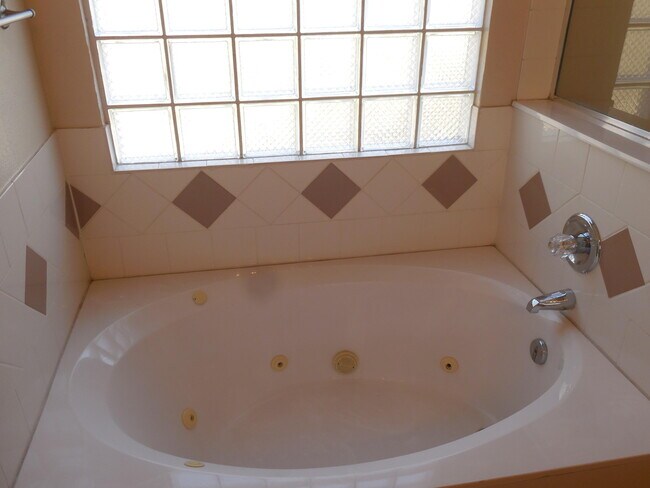 Building Photo - 11232 Whitey Ford St