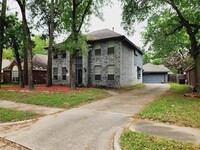 Building Photo - 16002 Cutten Rd