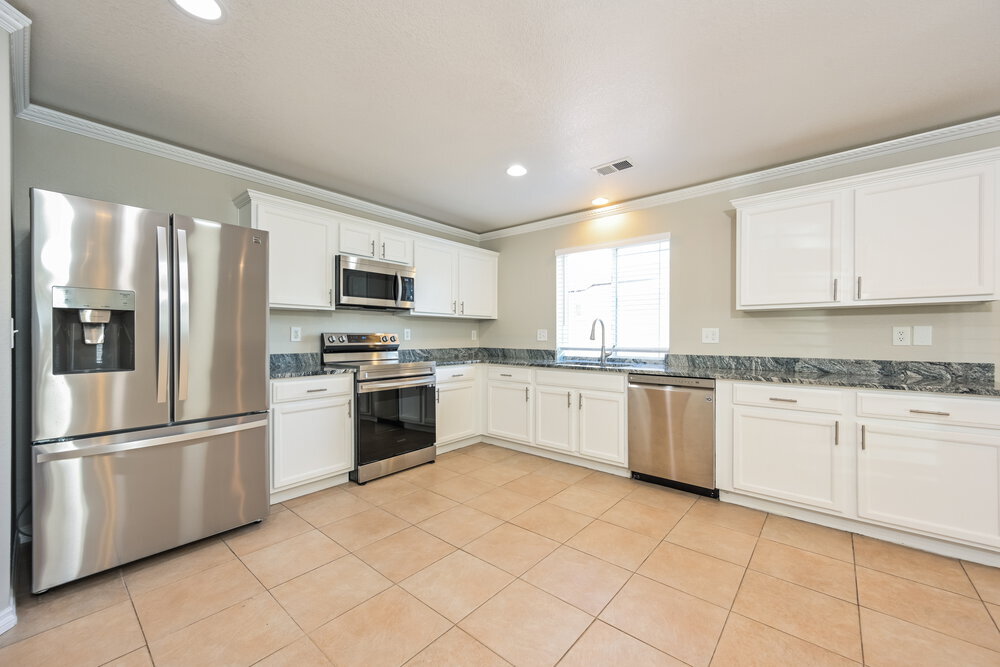 Building Photo - 4081 Delight Dr