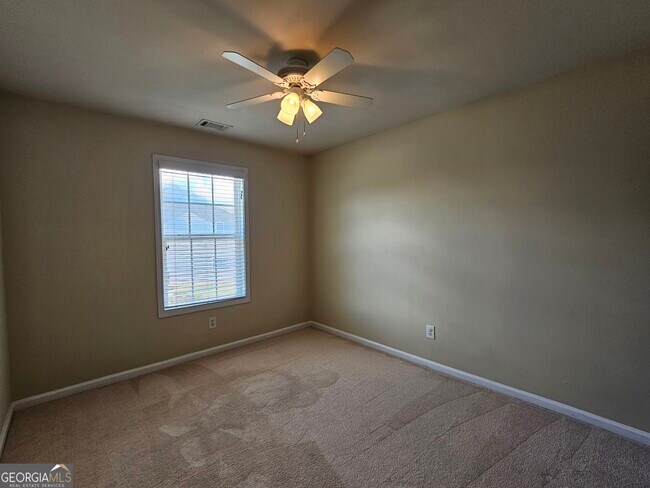 Building Photo - 3196 Cedar Glade Ln NE