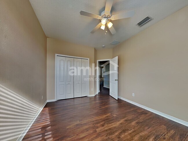 Building Photo - 1307 Gentilly Ln