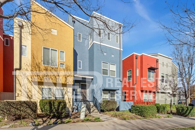 Building Photo - 10824 Atherstone Dr