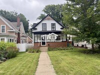 Building Photo - 4633 Lyndale Ave S