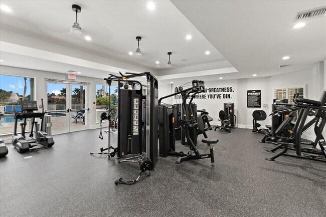 Building Photo - 10792 Queen Palm Ct