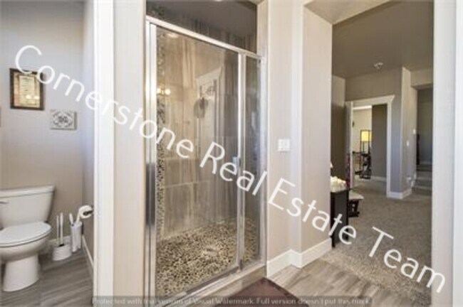 Building Photo - 10675 Abrams Dr