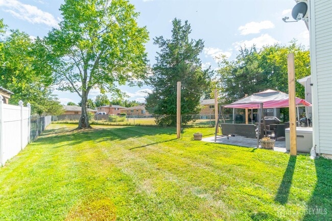 Building Photo - 4 Oakey Dr