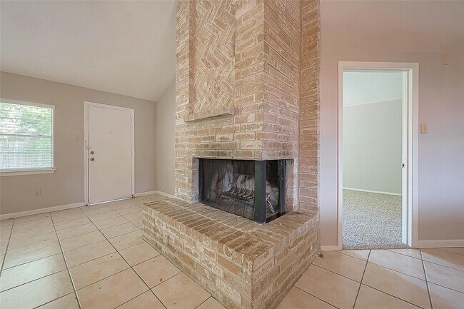 Building Photo - 19510 Westhaven Dr