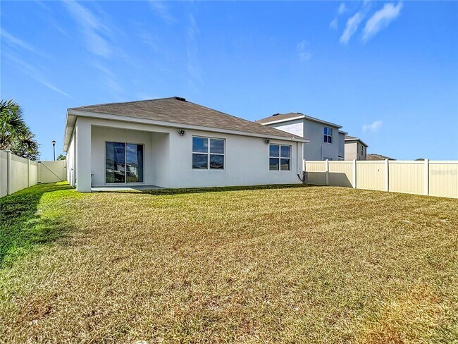 Building Photo - 2682 Common Fig Run