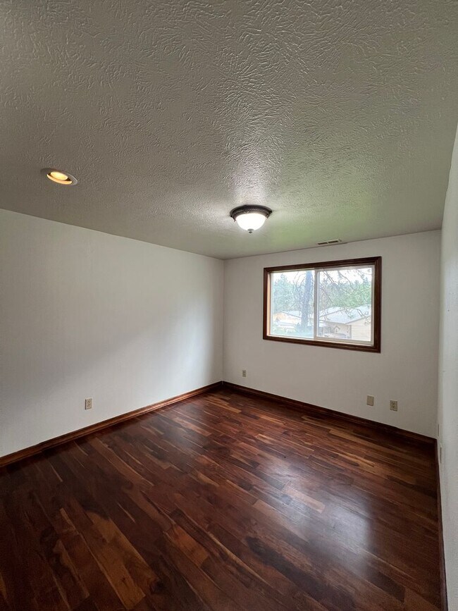 Building Photo - Mead Home Coming Soon!