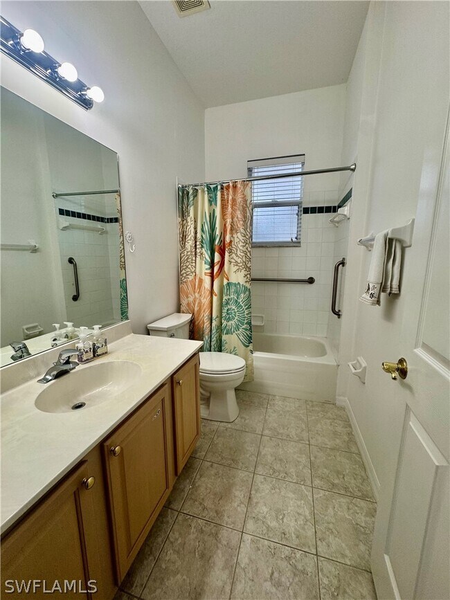 Building Photo - 400 Harvard Ct