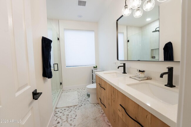 Building Photo - 11529 E Desert Holly Dr