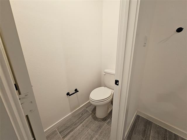 Building Photo - 3400 Zellwood Ln