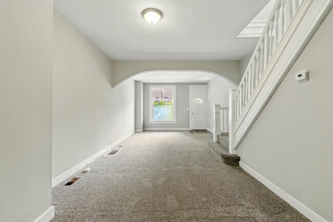 Building Photo - 2766 Kinsey Ave