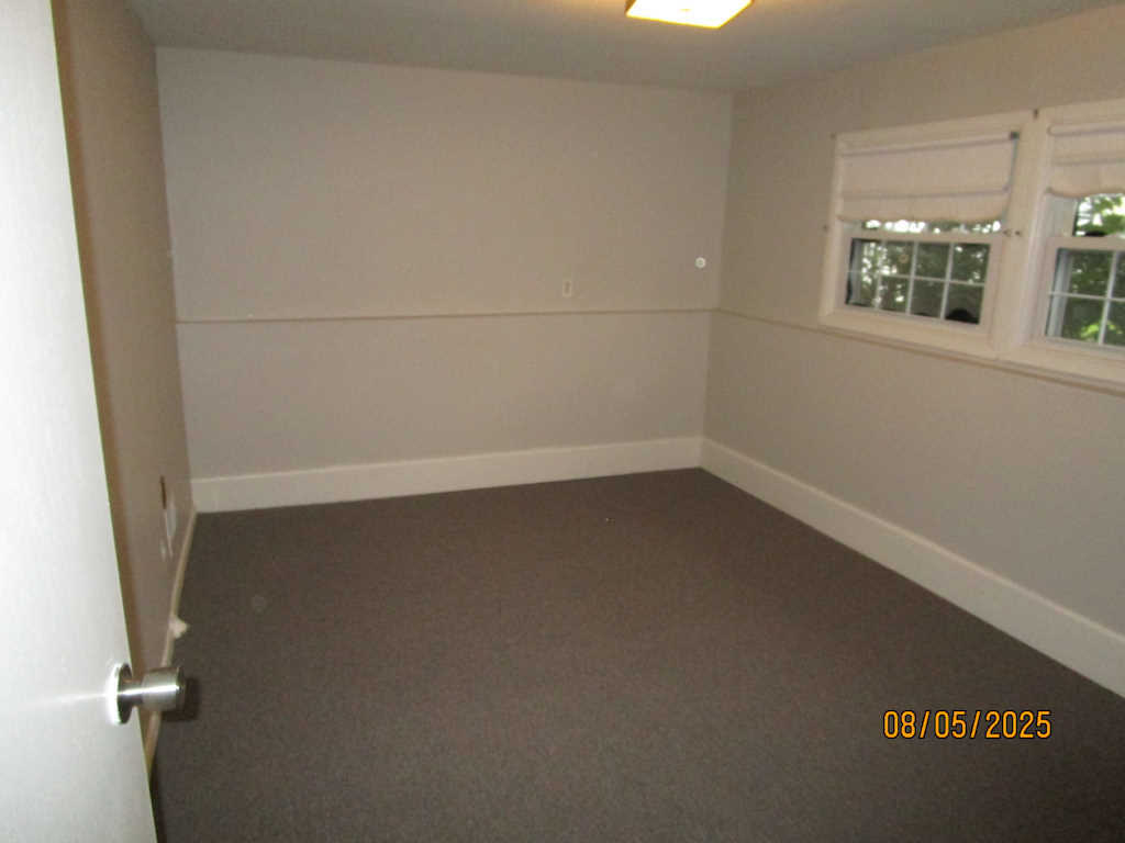 Building Photo - 36 Andover Rd