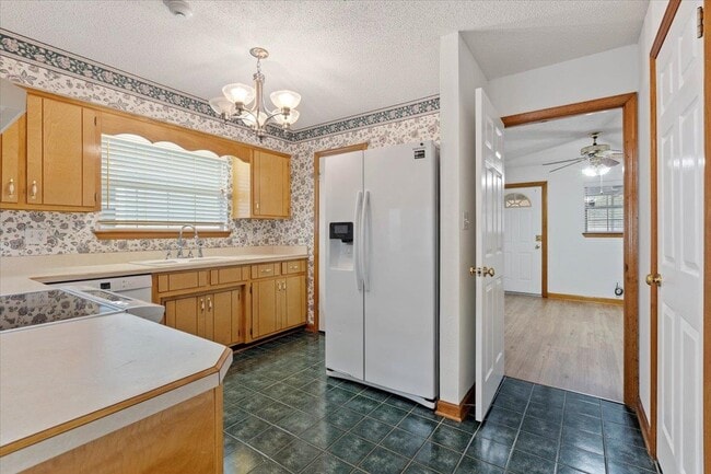 Building Photo - 2510 Golden Park Ln