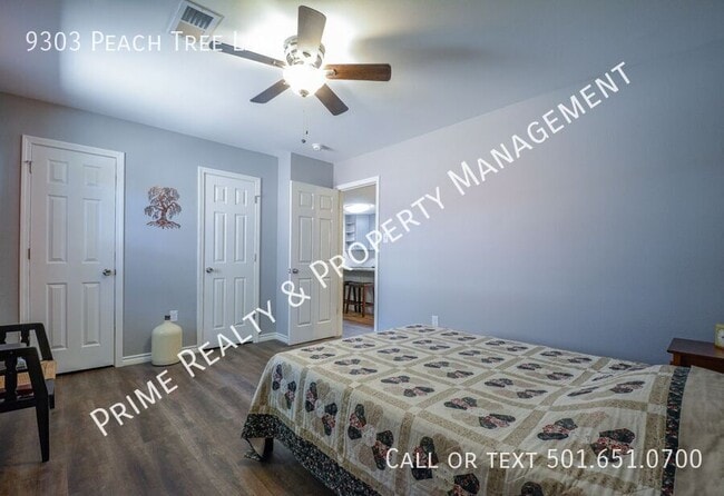 Building Photo - 9303 Peach Tree Ln