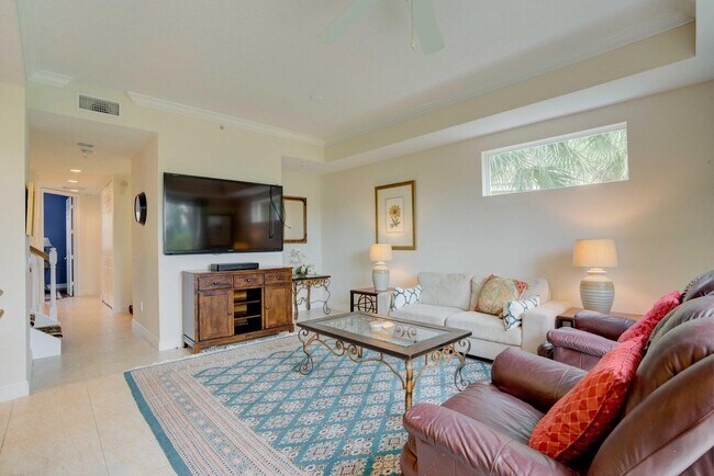 Building Photo - 12759 SE Old Cypress Dr