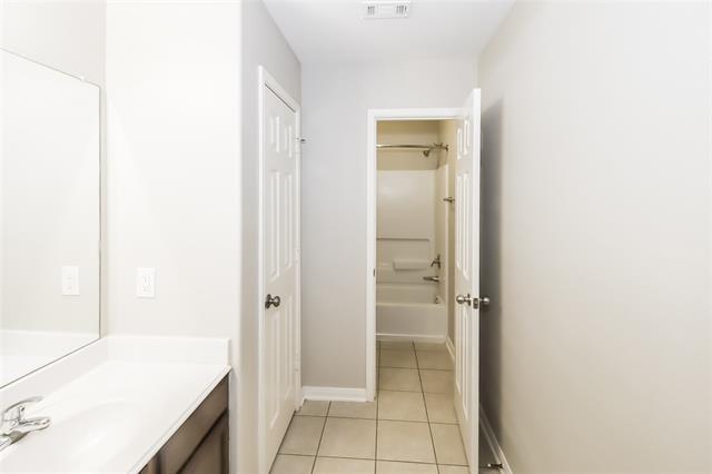 Building Photo - 321 Misty Mountain Dr