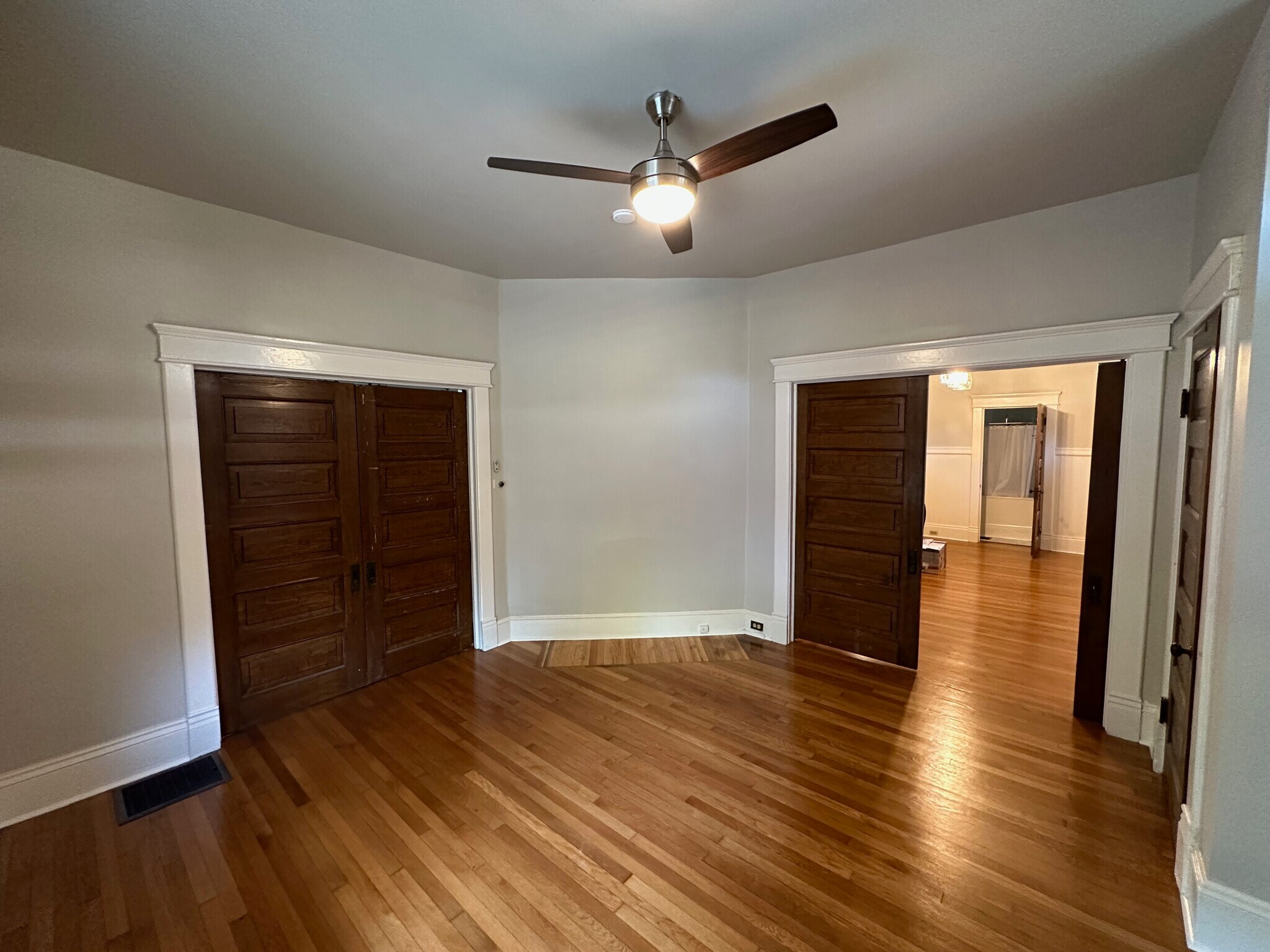 Bedrooom - 1212 Brookstown Ave
