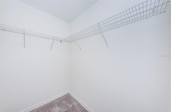 Building Photo - 8327 Crescent Oaks Dr