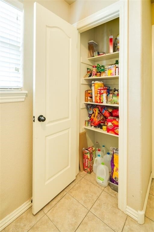 Building Photo - 4143 W Spring House Dr