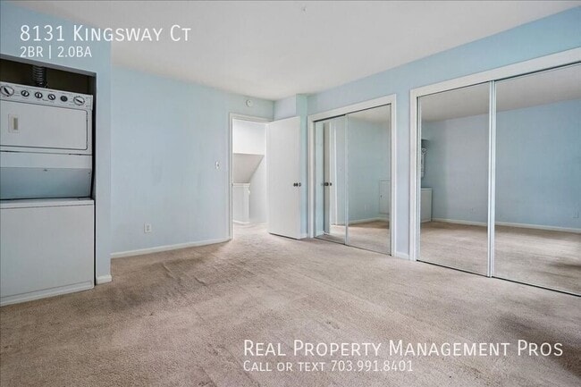 Building Photo - 8131 Kingsway Ct
