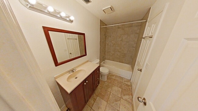 Building Photo - Lovely 2/2 in Magnolia Pointe Orlando