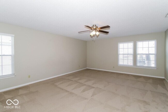 Building Photo - 2031 Bridlewood Dr