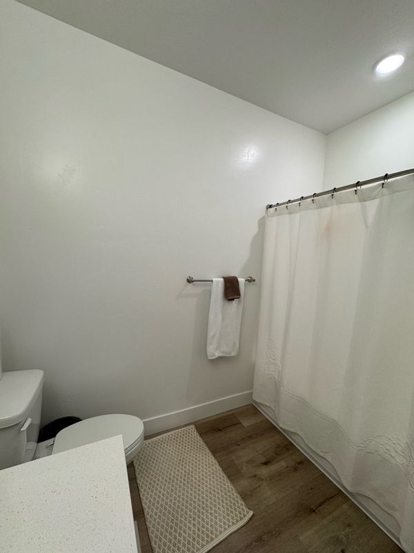Building Photo - 3120 S 200 W