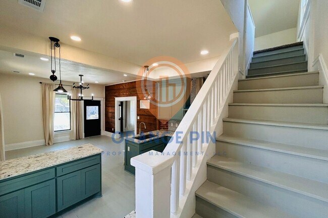 Building Photo - 2923 Morrow Ave