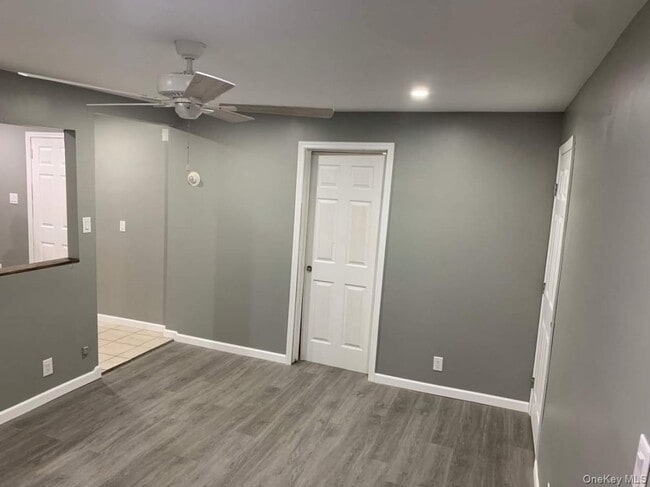 Building Photo - 2126 NY-17K