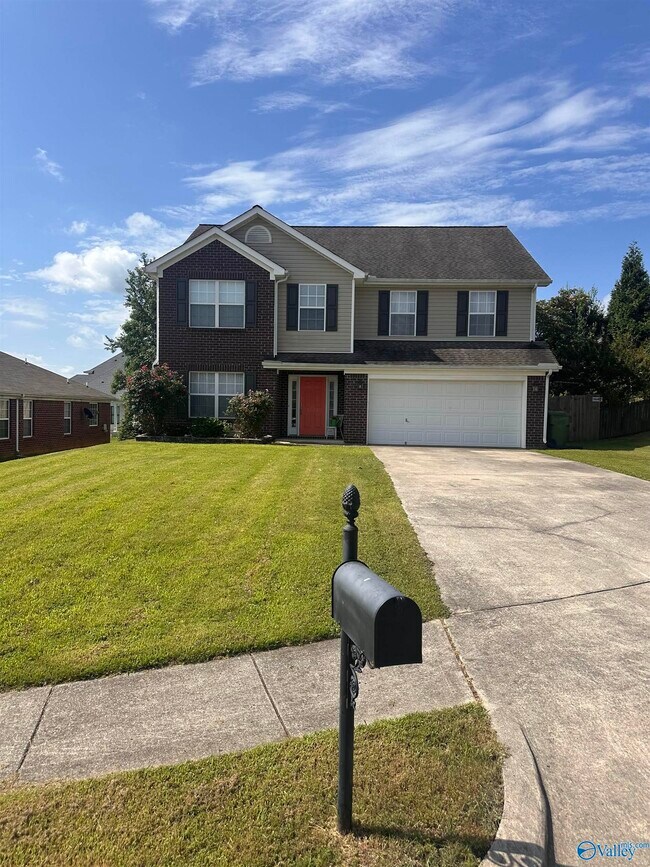 Building Photo - 4804 SE Brownston Ct