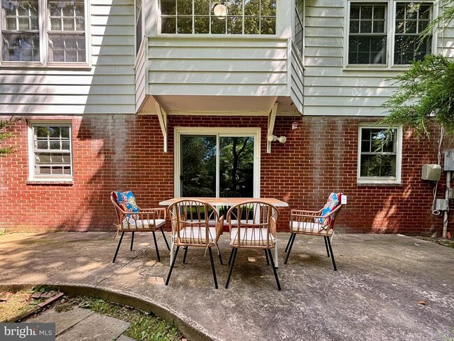 Building Photo - 3124 Wynford Dr
